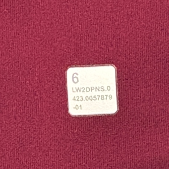 Lululemon Align V-Neck Bra *Light Support, A/B Cup - Garnet - Picture 3 of 4